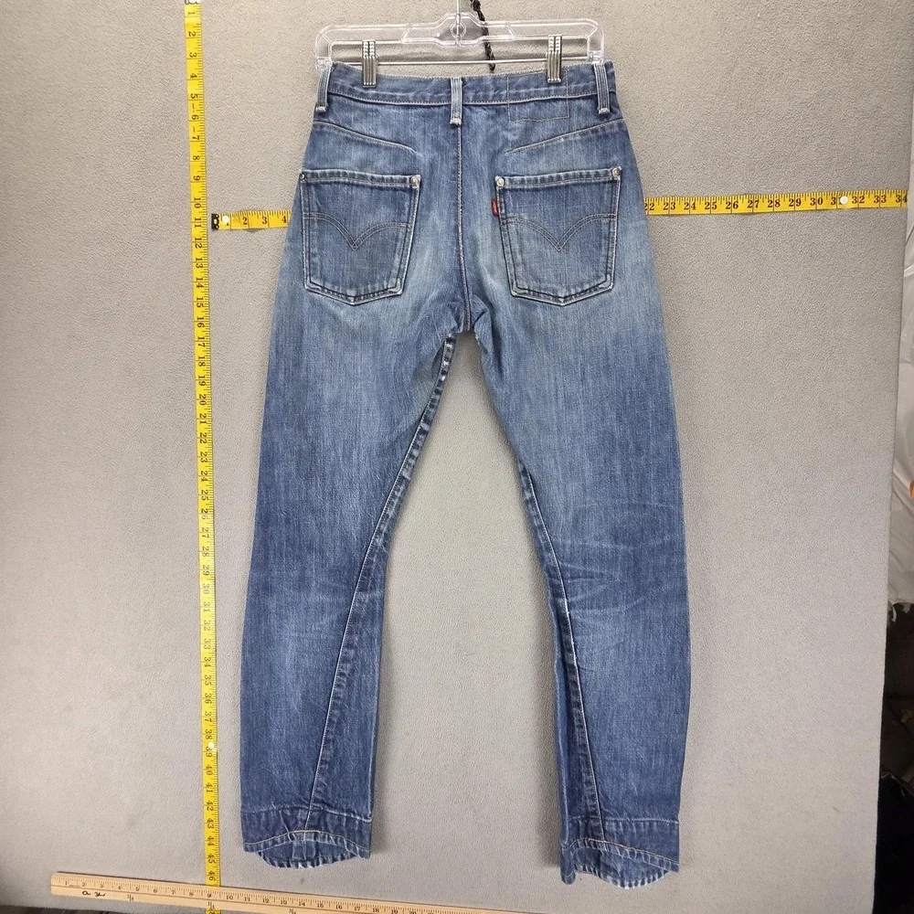 Levis 11869 important